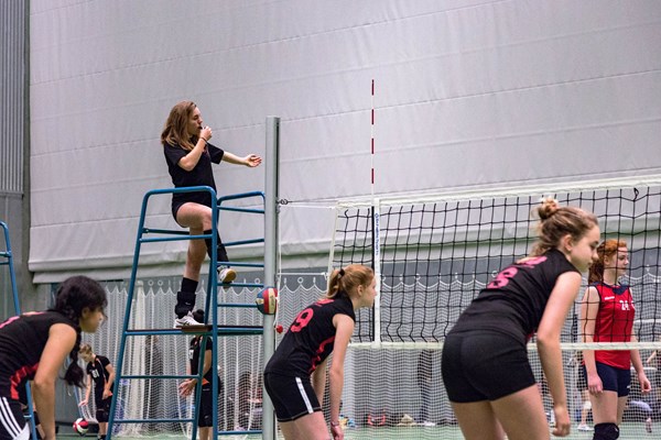 Echte volleyballers beheersen de regels